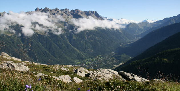 LAC BLEU