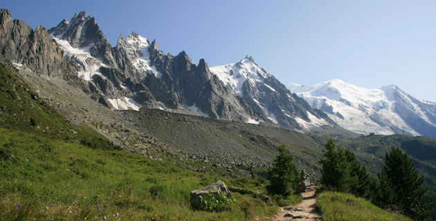 LAC BLEU