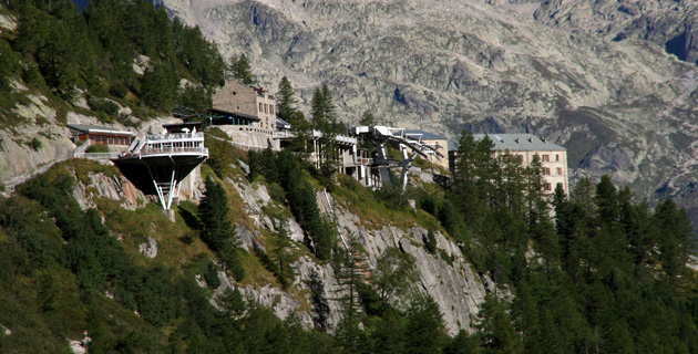 MONTENVERS - MER DE GLACE
