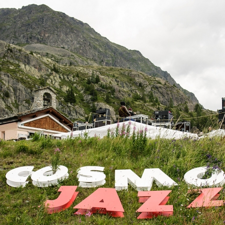 © Jerome Cuenot / CosmoJazz Festival - https://www.jeromecuenot.com