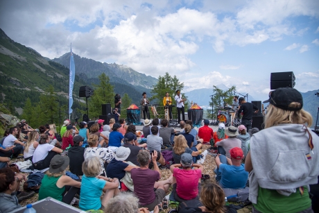 © Charlotte Brasseau / CosmoJazz Festival - https://www.brassium.com