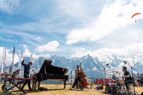 © Guillaume Mollier / CosmoJazz Festival - https://guillaume-mollier.blogspot.com