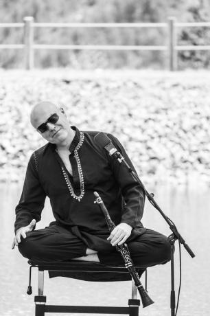 © Coline Fragnol - CosmoJazz Festival - Instagram @lescapad.e