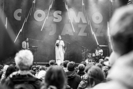 © Charlotte Brasseau - CosmoJazz Festival - Instagram @charlotte.brasseau - Facebook @charlotte.brasseau.photographe