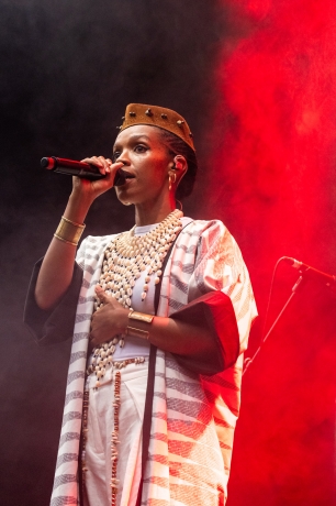 © Coline Fragnol - CosmoJazz Festival - Instagram @lescapad.e