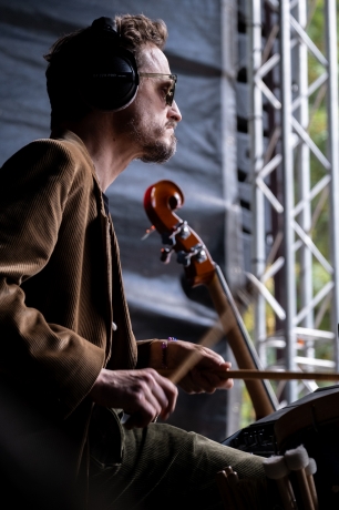 © Coline Fragnol - CosmoJazz Festival - Instagram @lescapad.e