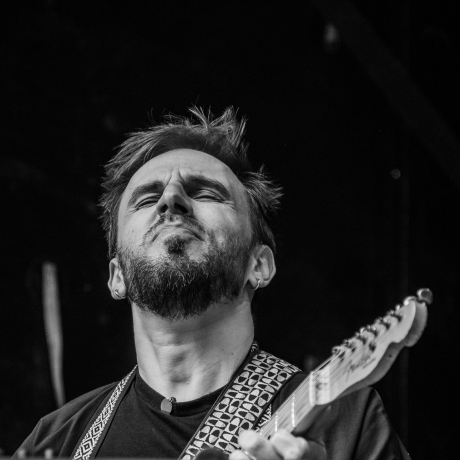 © Coline Fragnol - CosmoJazz Festival - Instagram @lescapad.e