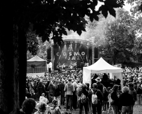 © Charlotte Brasseau - CosmoJazz Festival - Instagram @charlotte.brasseau - Facebook @charlotte.brasseau.photographe