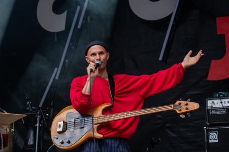 © Coline Fragnol - CosmoJazz Festival - Instagram @lescapad.e